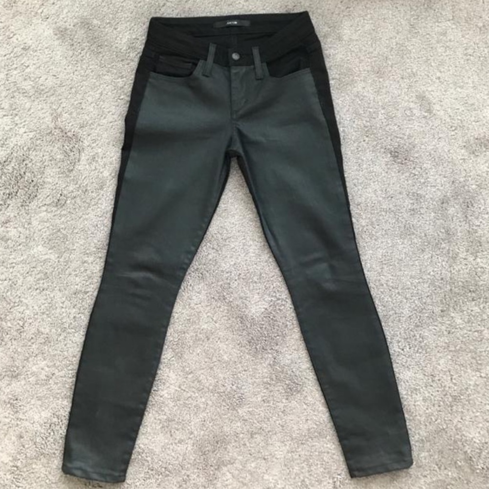 Joe’s black double sided Polly style jeans size 25